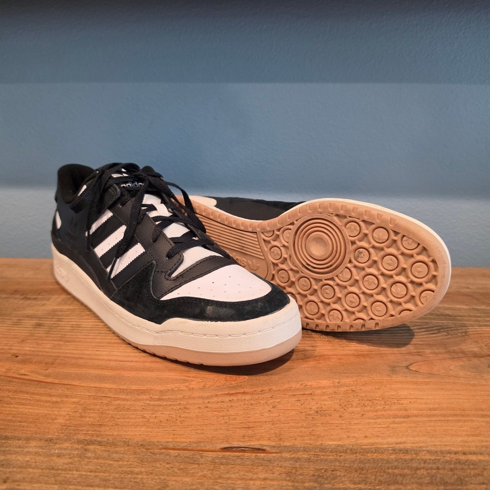 Adidas Mens Forum Low Sneakers Black White Gum Suede Leather Panda Size 13